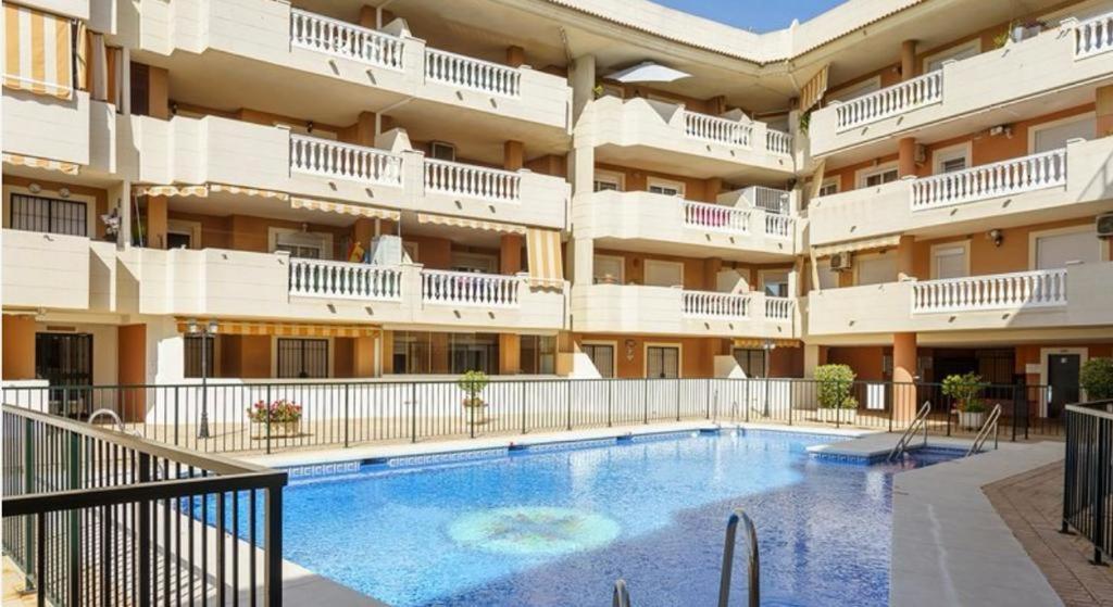 Torrevida 80 Metros De La Playa Y Piscina Abierta Rincón de la Victoria Exterior foto